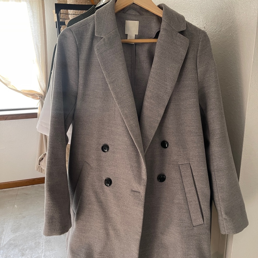 h&m gray jacket
